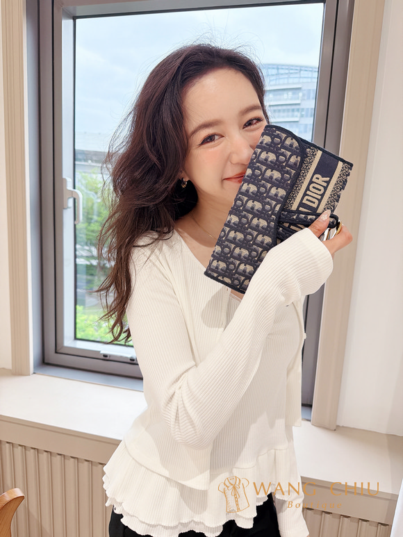 WANG CHIU 麻豆照